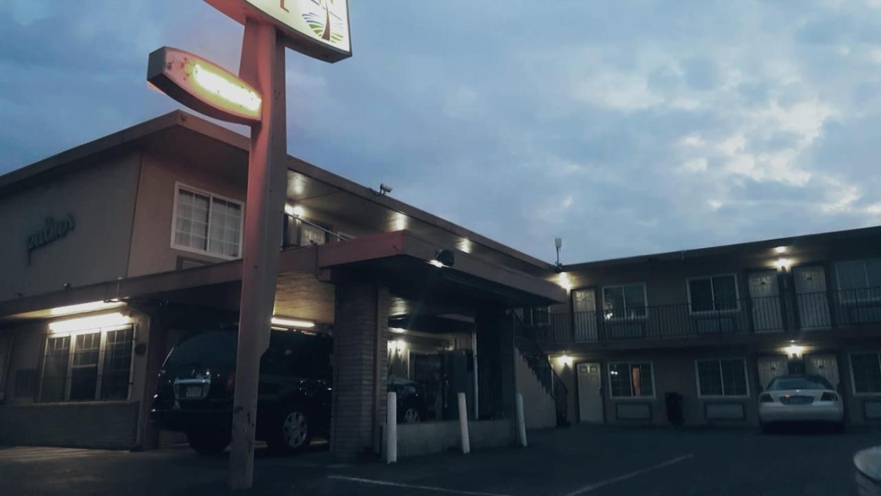 Palms Motel โอ๊กแลนด์ ภายนอก รูปภาพ